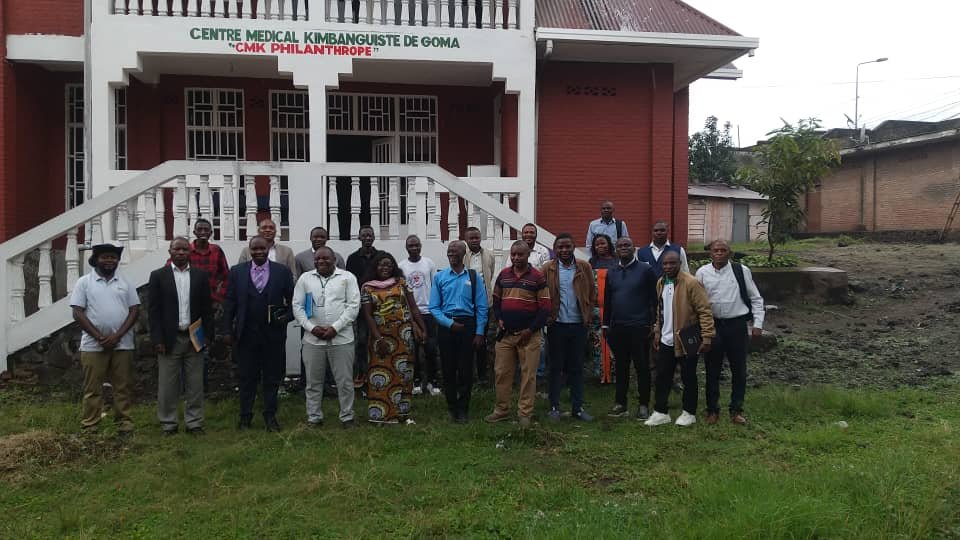 Étudiants en discussion